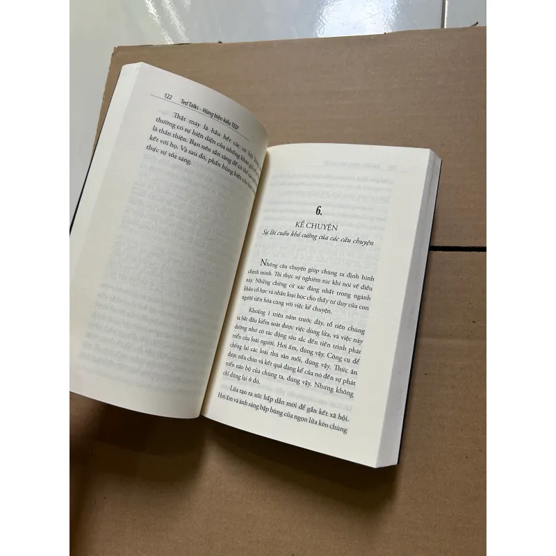 Hùng biện kiểu TED - Chris Anderson 789780