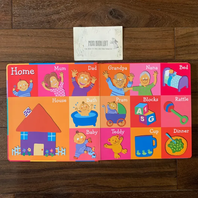 Sách ngoại văn My First Words (Picture Dictionary), Used, Bìa cứng, Board Book 587616
