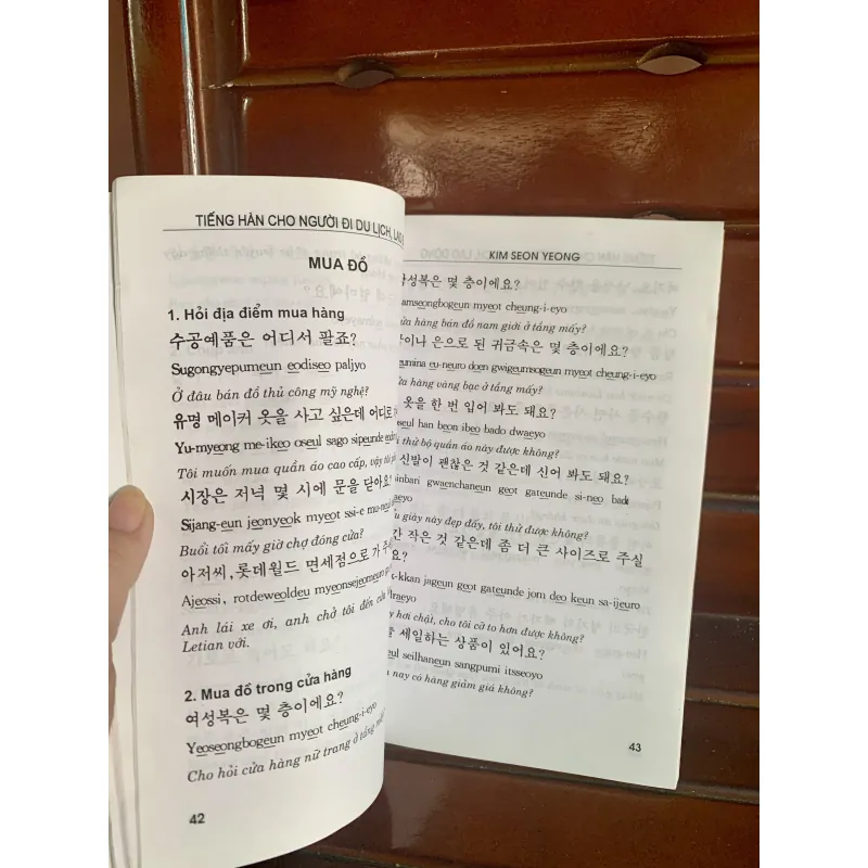 Tiếng Hàn cho người lao động 1022600