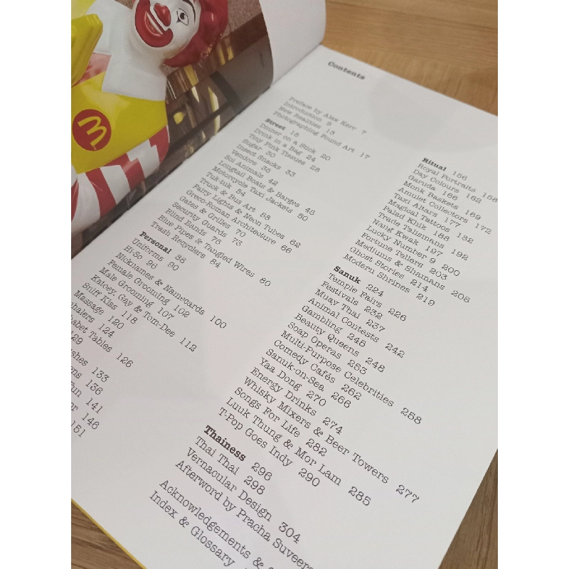 VERY THAI: Everyday Popular Culture - Philip Cornwell-Smith 184026