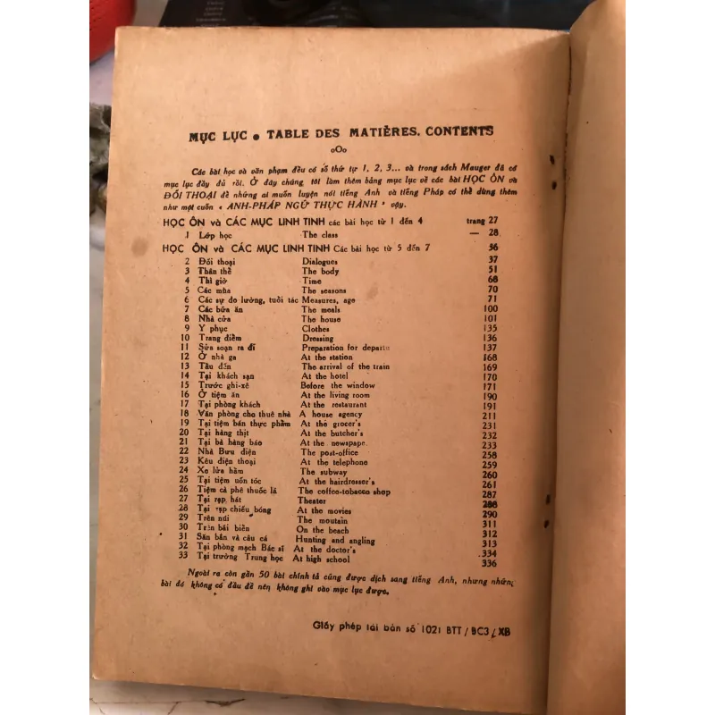 Bài học về ngôn ngữ và văn minh Pháp I 1029106