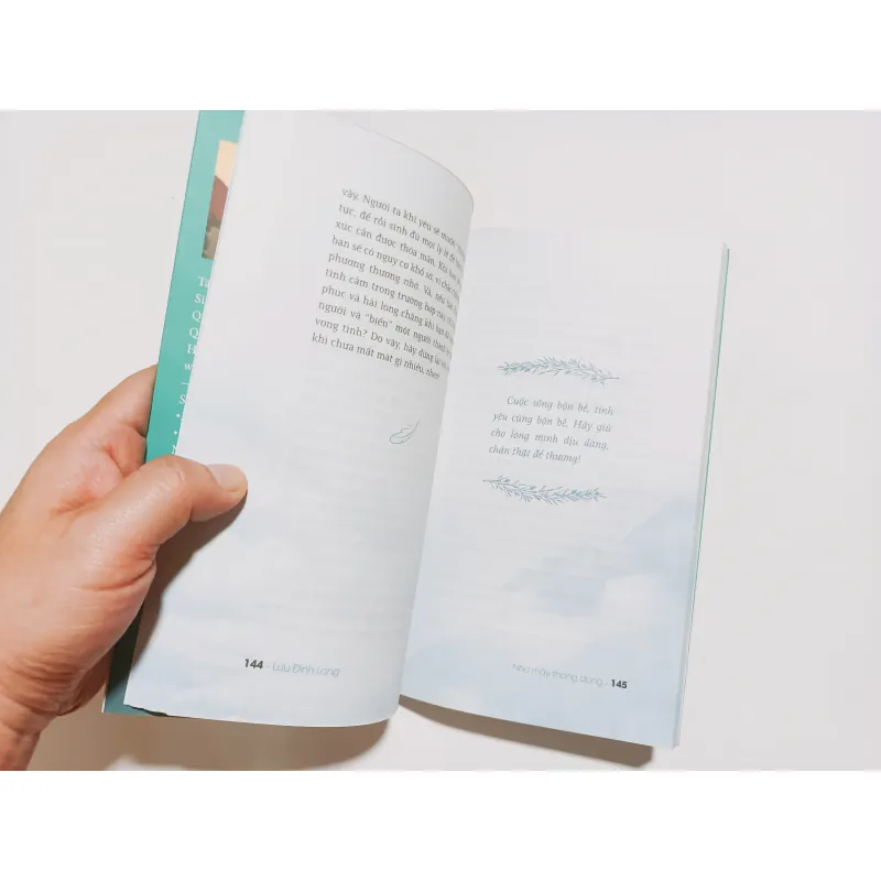 Như Mây Thong Dong 780085