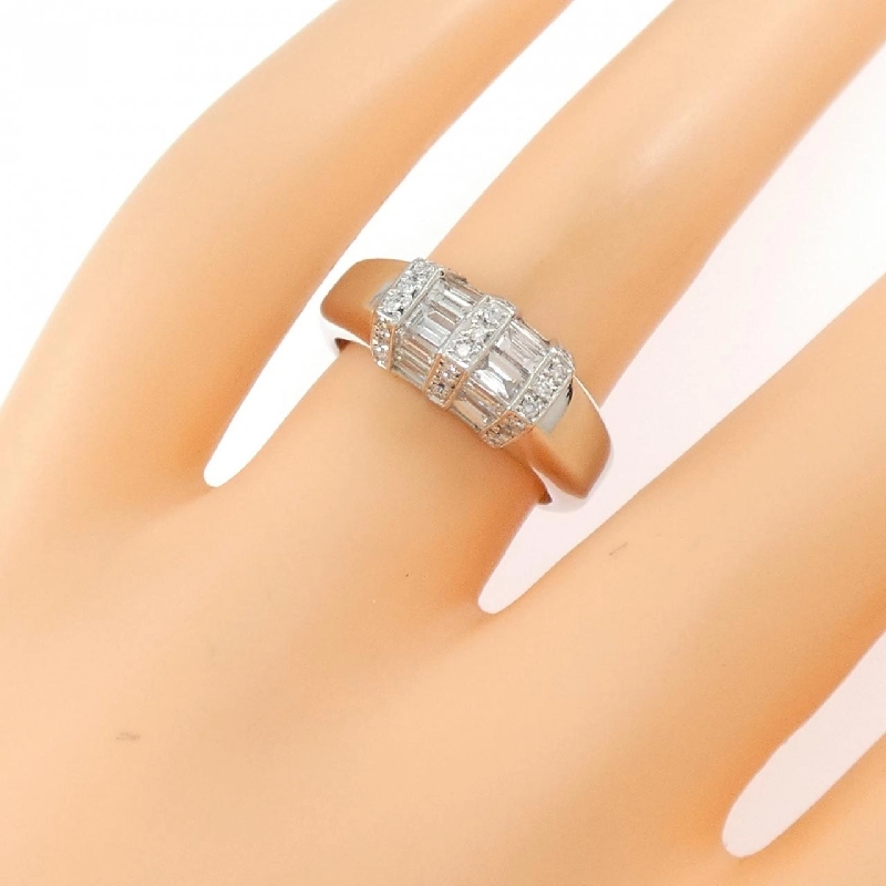 Nhẫn kim cương PT900 1.01CT 670154