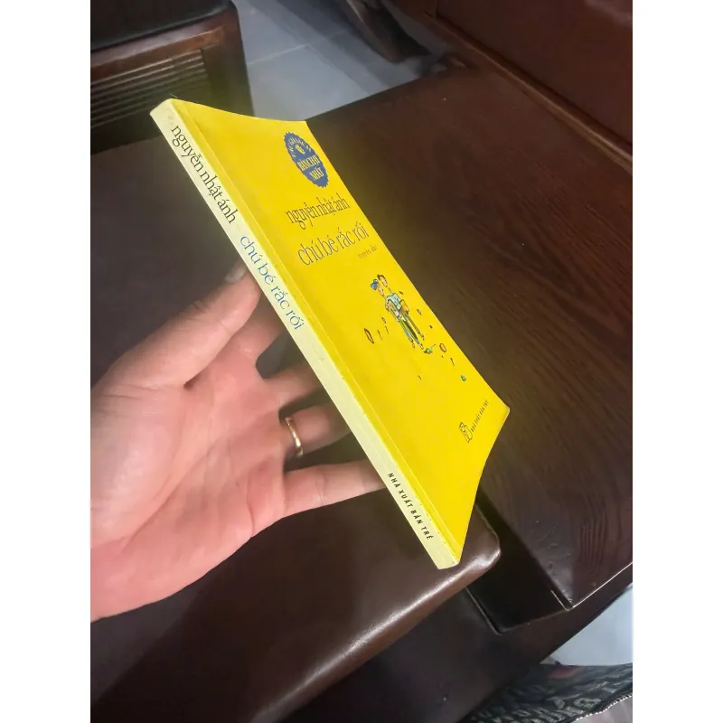 Chú bé rắc rối – Nguyễn Nhật Ánh- K5 1044061