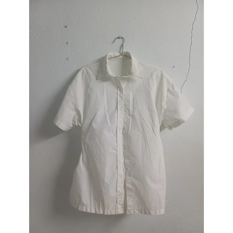 ÁO SƠ MI NỮ CÓ 2 NÚT Ở EO 764253