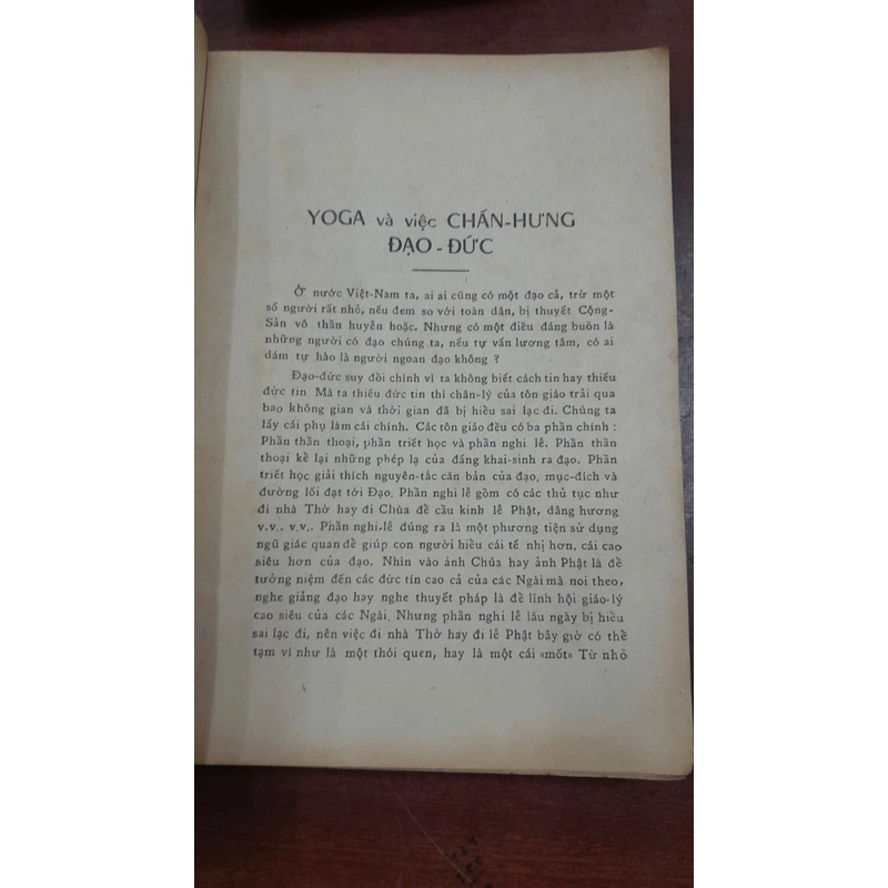 YOGA - Trần Văn Kha (NXB: 1966) 223799