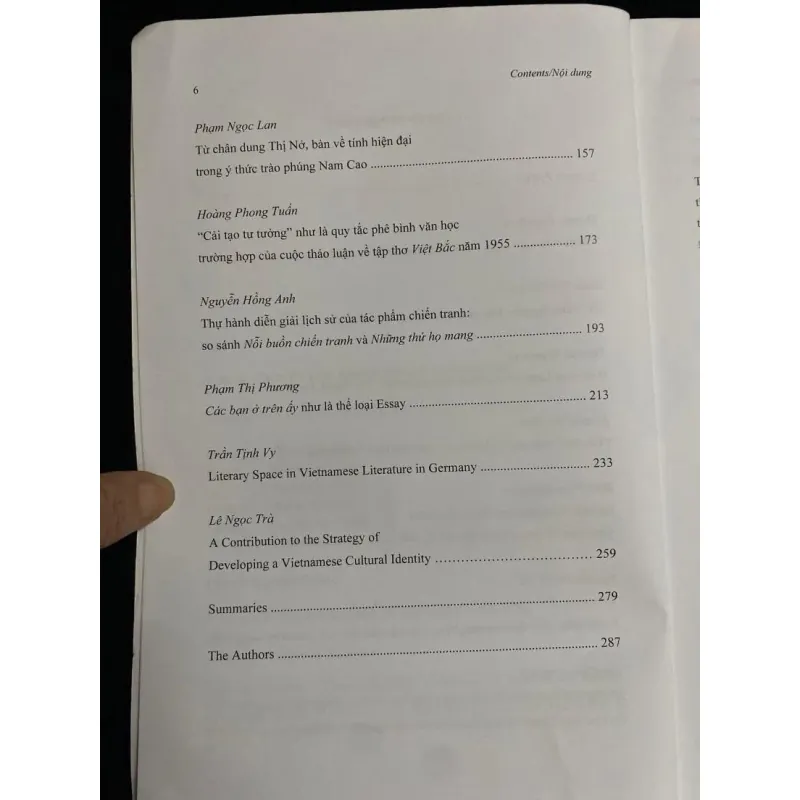 Ánh sáng trong rừng thẳm-  đạo diễn Roman Karmen 1027673