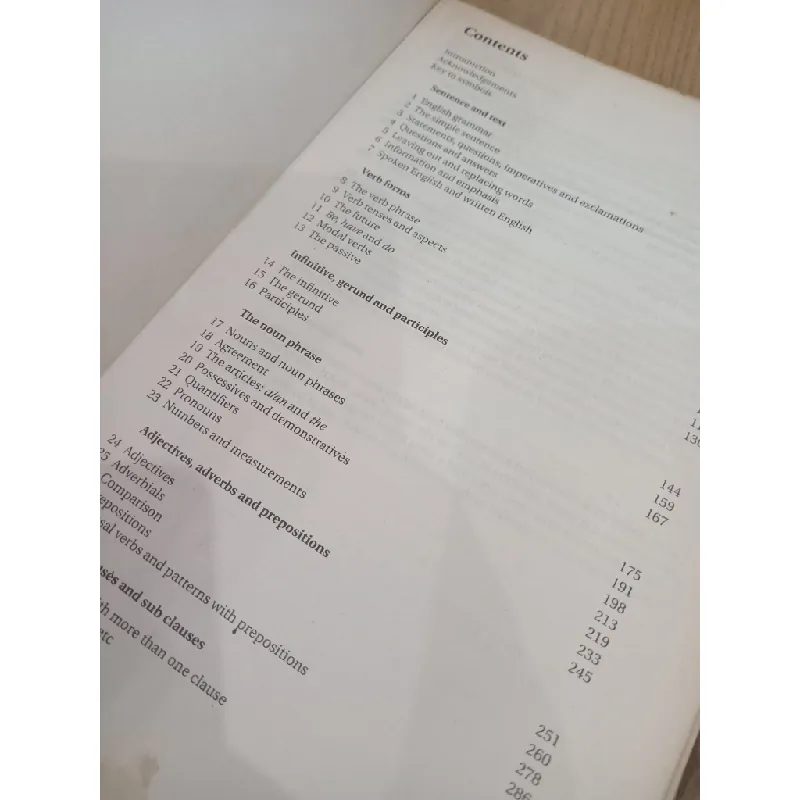 Oxford guide to English grammar - John Eastwood 122877