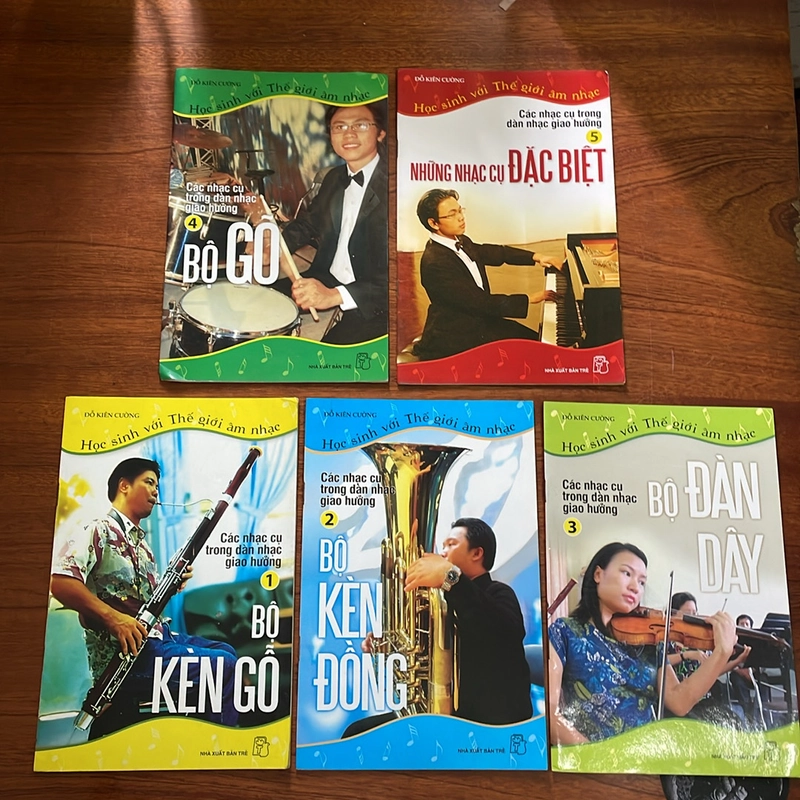 II Âm Nhạc: Các Nhạc Cụ Trong Dàn Nhạc Giao Hưởng (5 cuốn) - Đỗ Kiên Cường - 2008 518717