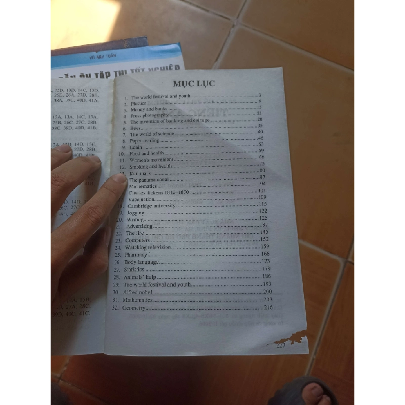 32 bộ đề trắc nghiệm tiếng anh - Văn Dược 2006 (Tham khảo - luyện thi) VAVO1304-AK3ST2 1012321