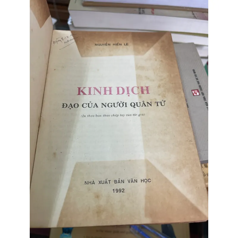 KINH DỊCH ĐẠO CỦA NGƯỜI QUÂN TỬ - NGUYỄN HIẾN LÊ  1021655