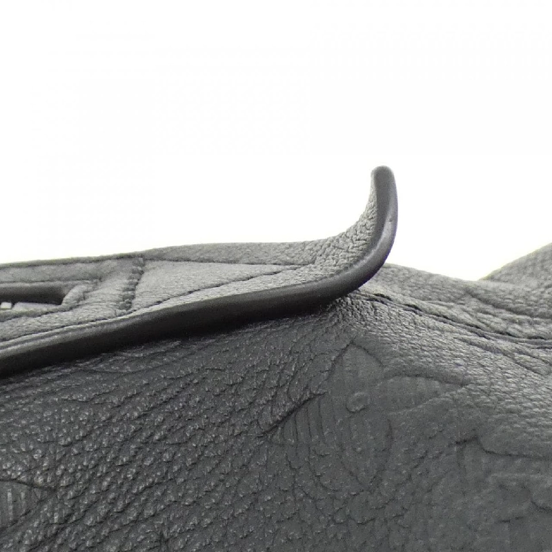 Túi bảo hiểm Louis Vuitton Monogram Shadow M46554 618518