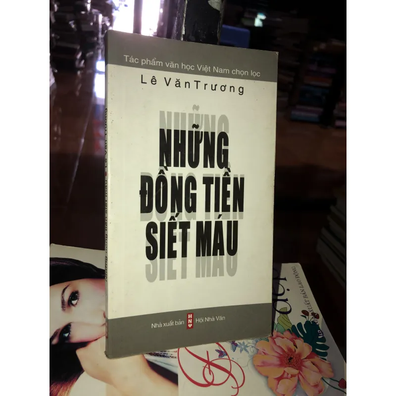 Những đồng tiền siết máu - Lê Văn Trương  1028132