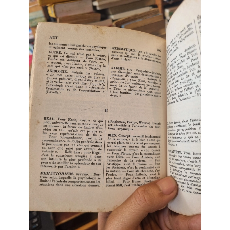 Dictionnaire Illustré Des Philosophes (Dictionnaire Seghers) 396365