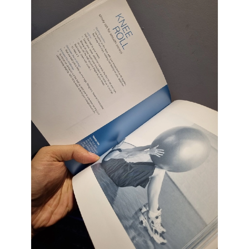 STRONG AND STABLE : Get on the ball for a fabulous total body workout - Lisa Westlake 193862