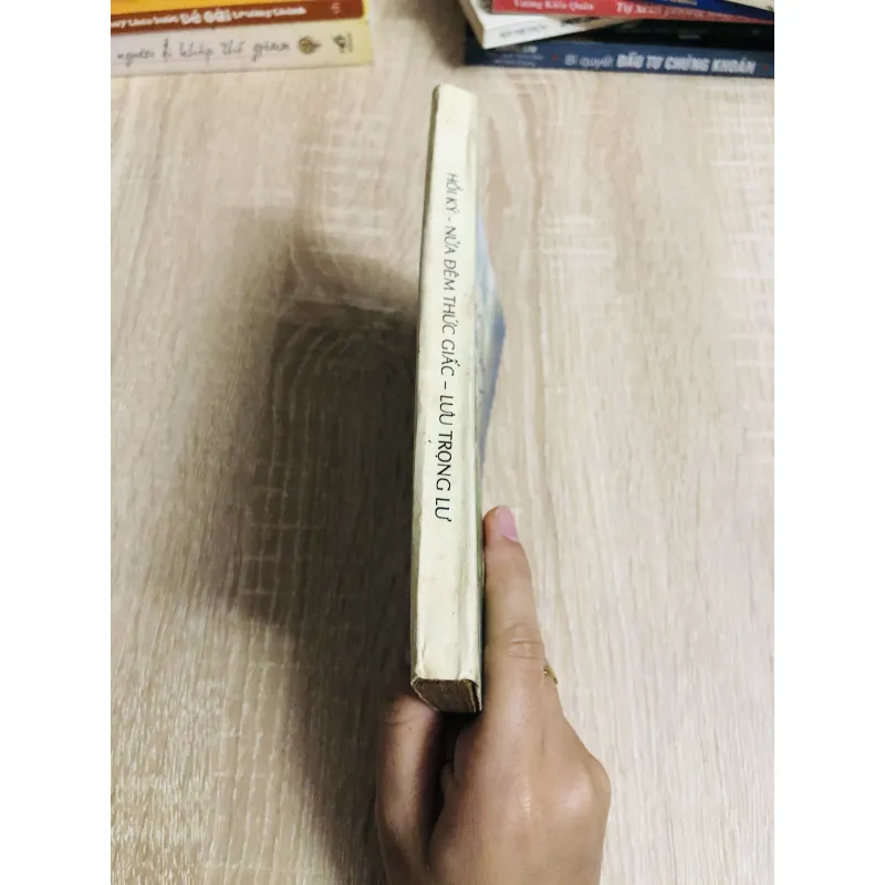 NỬA ĐÊM SỰC TỈNH  1007230