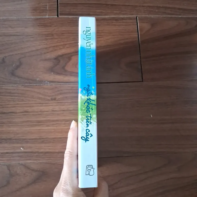 Ngồi khóc trên cây 597633