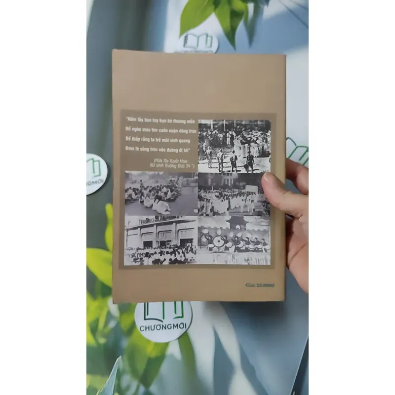 Nữ Sinh Sài Gòn - Một Thời Để Nhớ (1945-1975) 928610