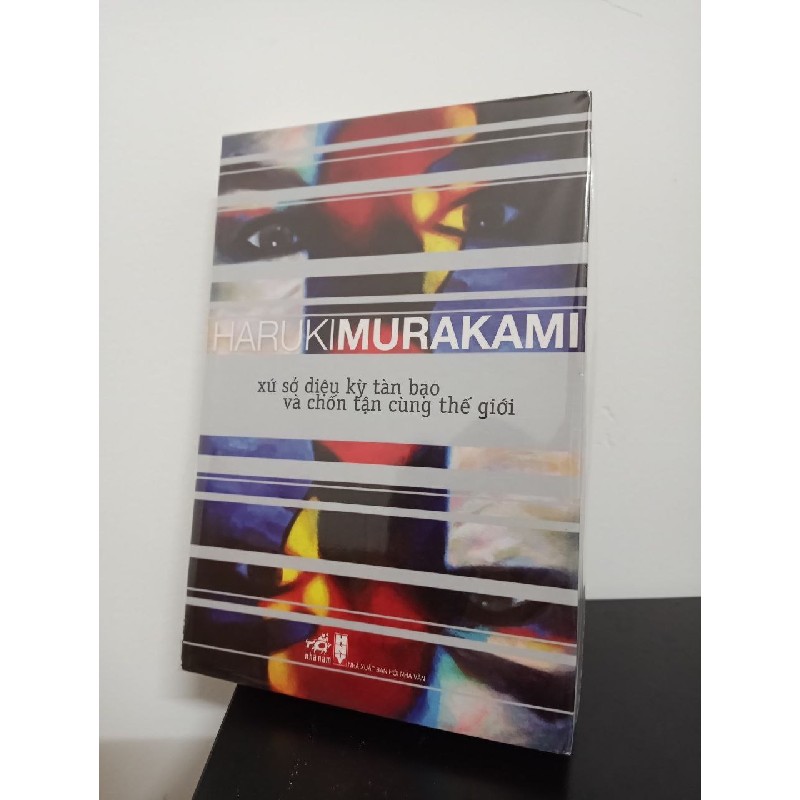 Xứ Sở Diệu Kỳ Tàn Bạo Và Chốn Tận Cùng Thế Giới (Tái Bản 2012) - Haruki Murakami New 90% ASB3008 64051