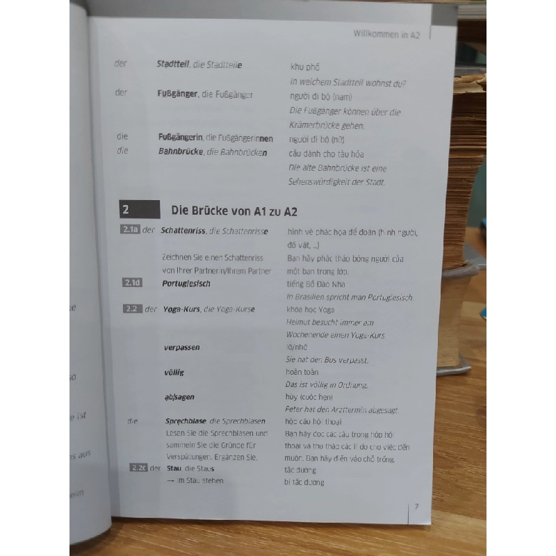 Studio [21] A2 – Glossar Deutsch–Vietnamesisch (Từ Vựng Đức–Việt) 551183