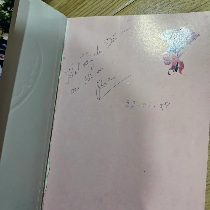 Gởi người không quen (có chữ ký tác giả)
 763767