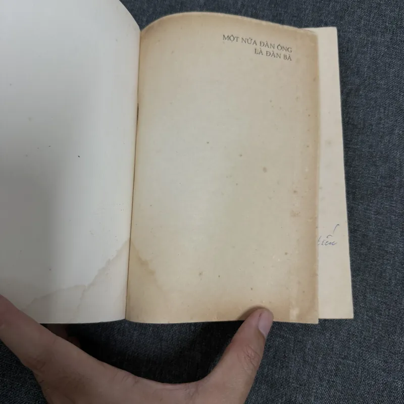 Một nửa đàn ông là đàn bà - Trương Hiền Lượng 754194