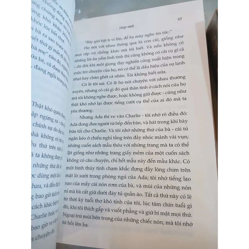 HỌP MẶT - ANNE ENRIGHT  1032985