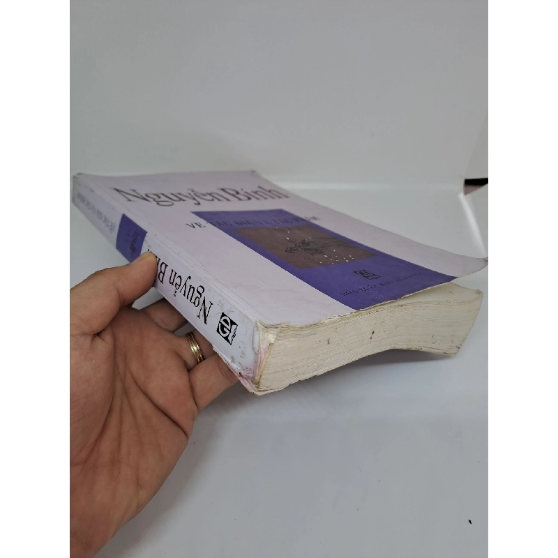 Nguyễn Bính về tác gia và tác phẩm nhà xuất bản Giáo dục 201 mới 70% bị rách bìa sau HCM.ANTQ1409 912247