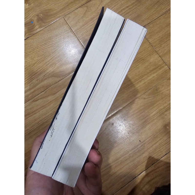 Hãy nhắm mắt khi anh đến trọn bộ 2 tập
100k (bìa 238k) 459900