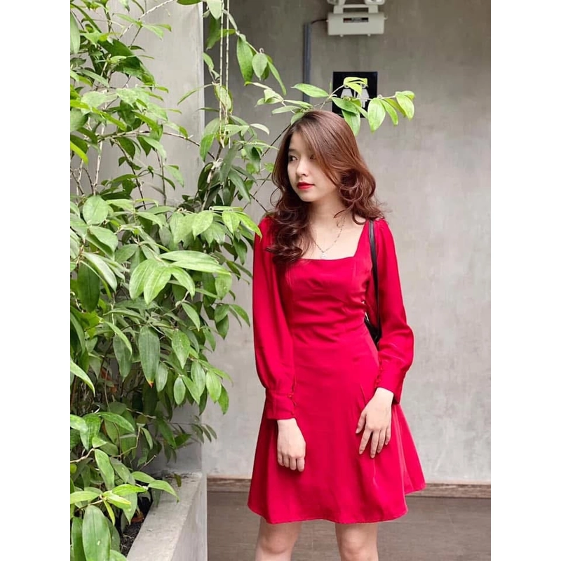 Đầm đỏ 120k - còn tag 377955