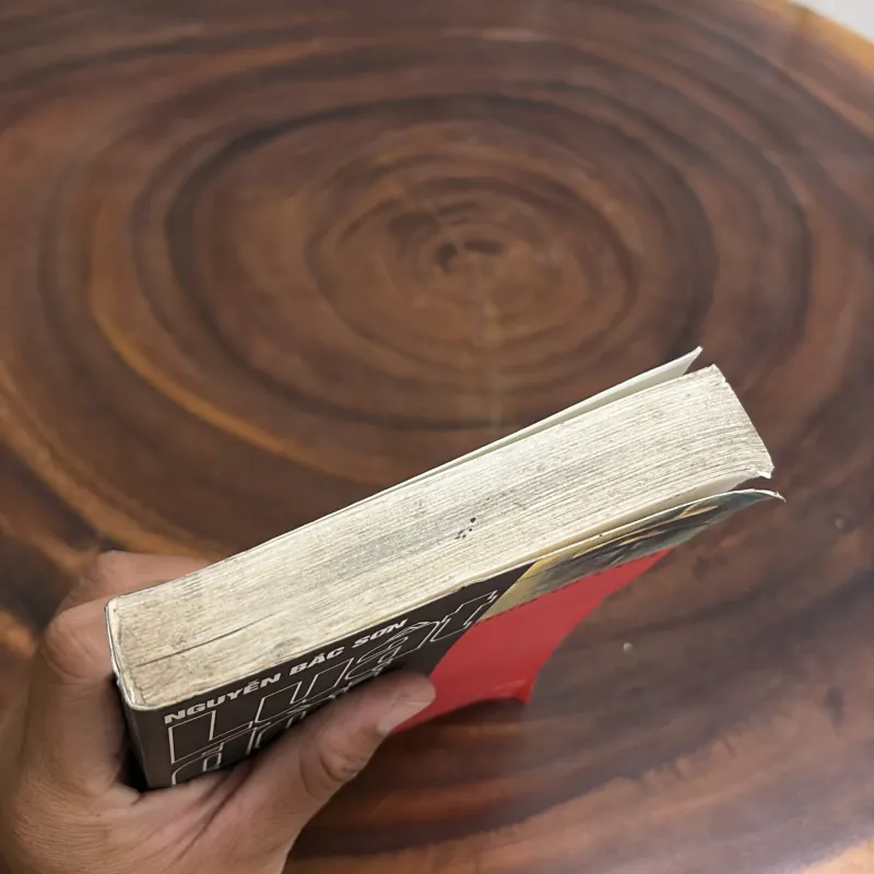 II Truyện Vừa Và Ngắn: Luật Đời - Nguyễn Bắc Sơn - 2004 1000910