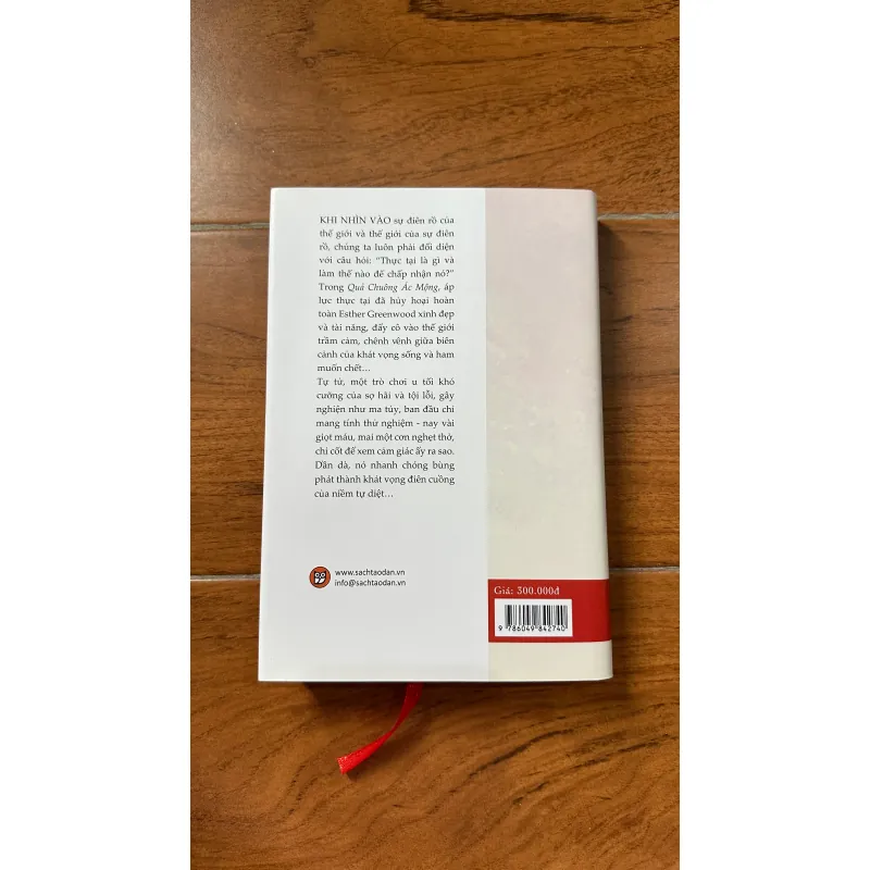 Quả Chuông Ác Mộng 745139