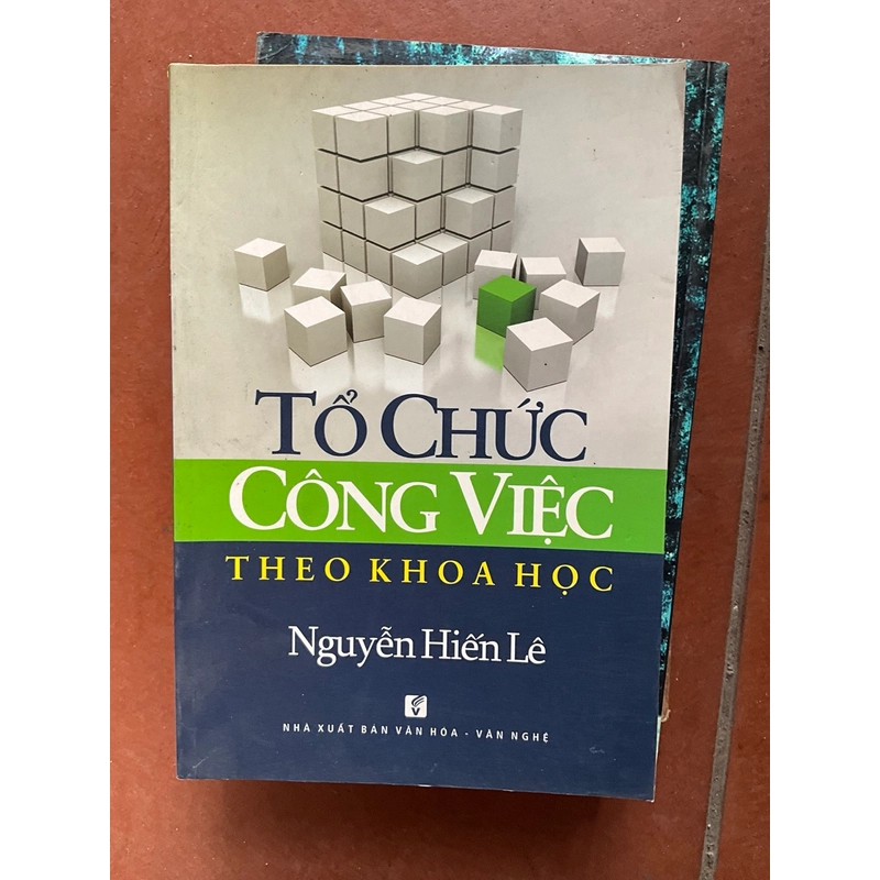 Tổ chức công việc khoa học 303823