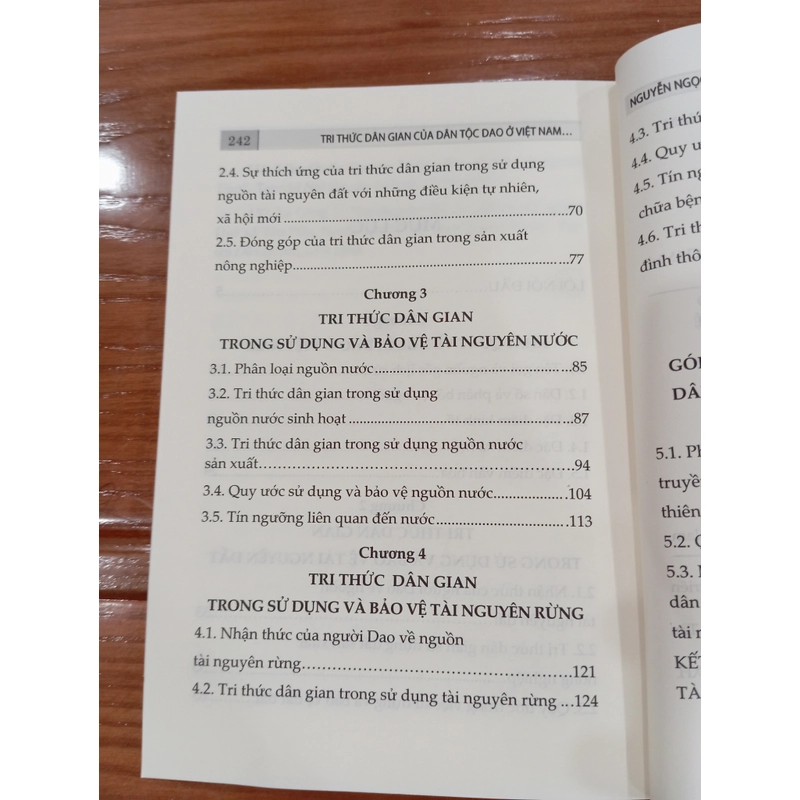 TRI THỨC DÂN GIAN CỦA DÂN TỘC DAO Ở VIỆT NAM TRONG SỬ DỤNG, BẢO VỆ TÀI NGUYÊN THIÊN NHIÊN 500915