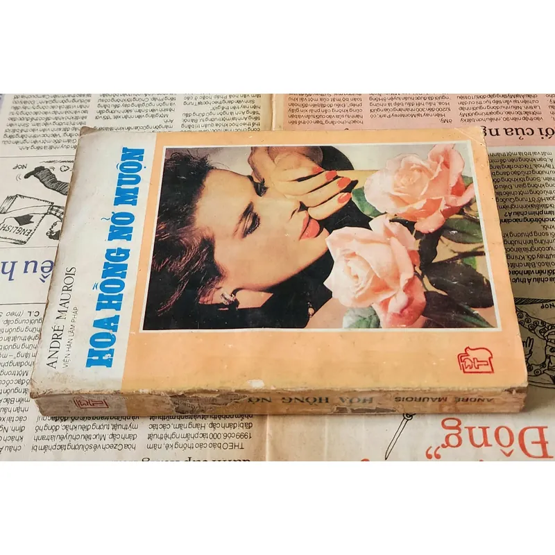 Tiểu thuyết Pháp của André Maurois: HOA HỒNG NỞ MUỘN 726907
