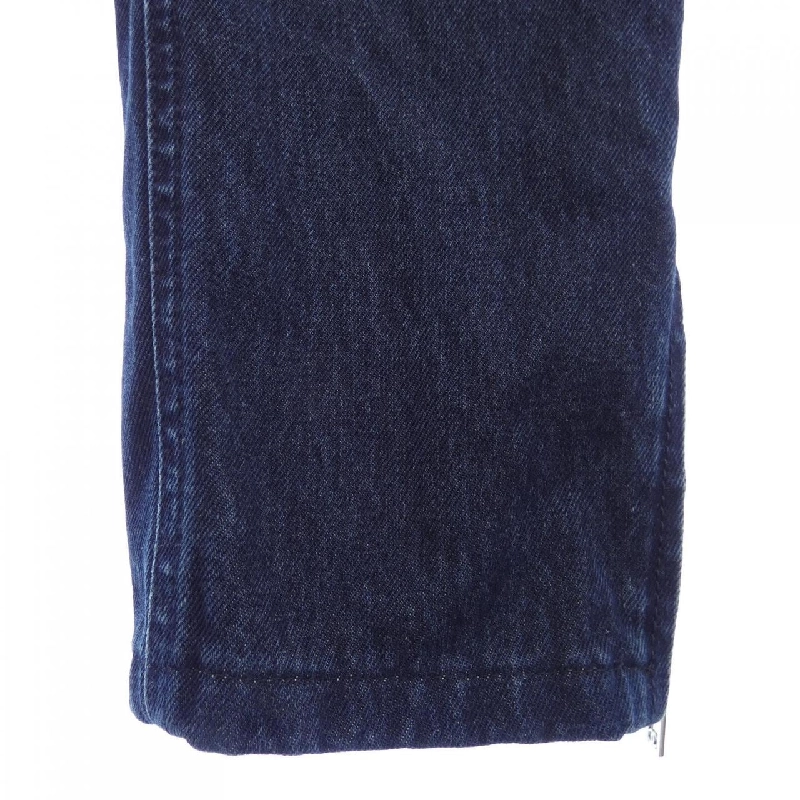 【Khuyến mãi】Quần jeans CHANEL 650902