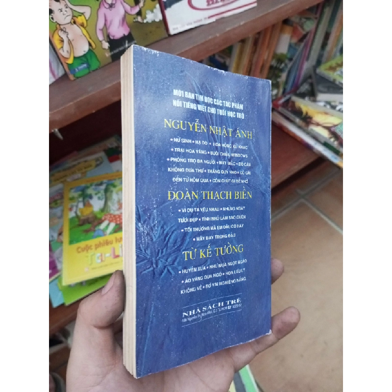 Mưa bay vào cửa lớp - Thiên Lý 1998 Sách văn học VAVO-AK19 935876