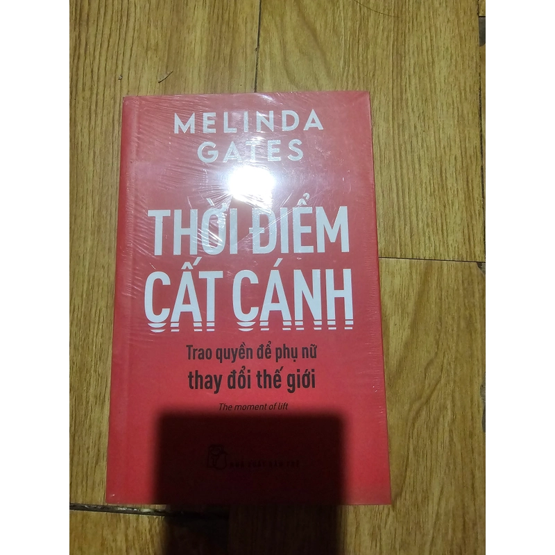 Thời điểm cất cánh - trao quyền để phụ nữ thay đổi thế giới
69k (bìa 138k) 464536