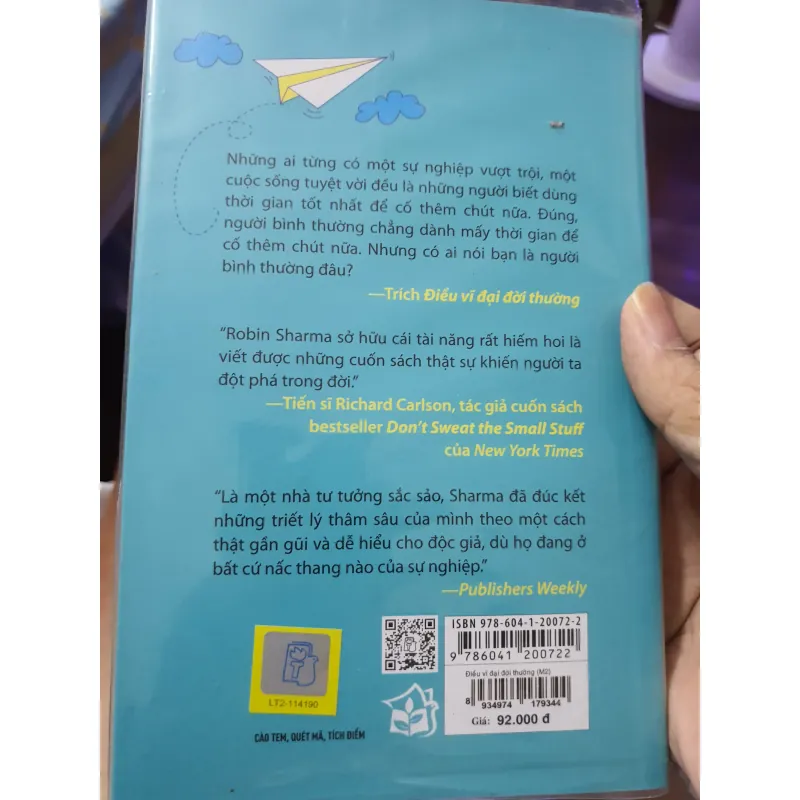 Điều vĩ đại đời thường  927926