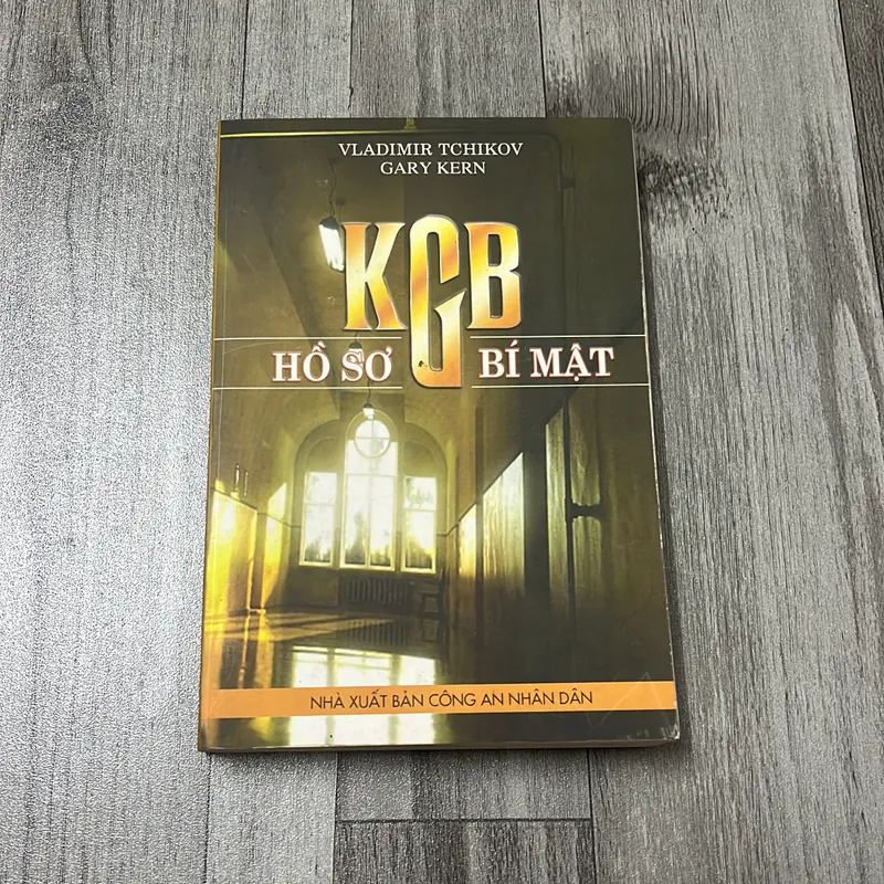 Kbg hồ sơ bí mật. 3b3 574973