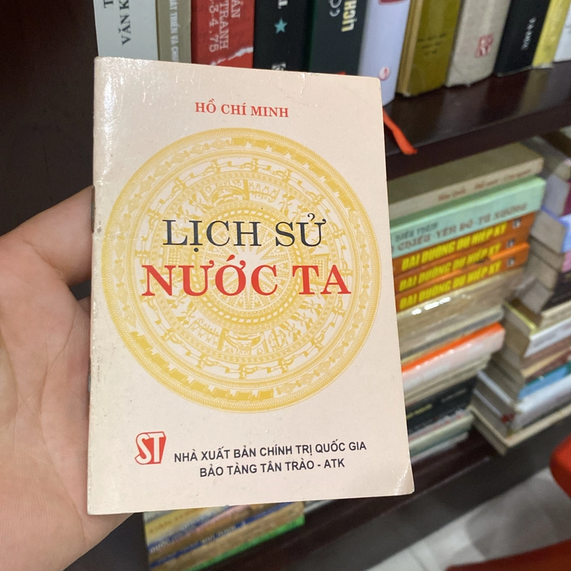 LỊCH SỬ NƯỚC TA, sách khổ nhỏ bỏ túi, xb 2003 551038