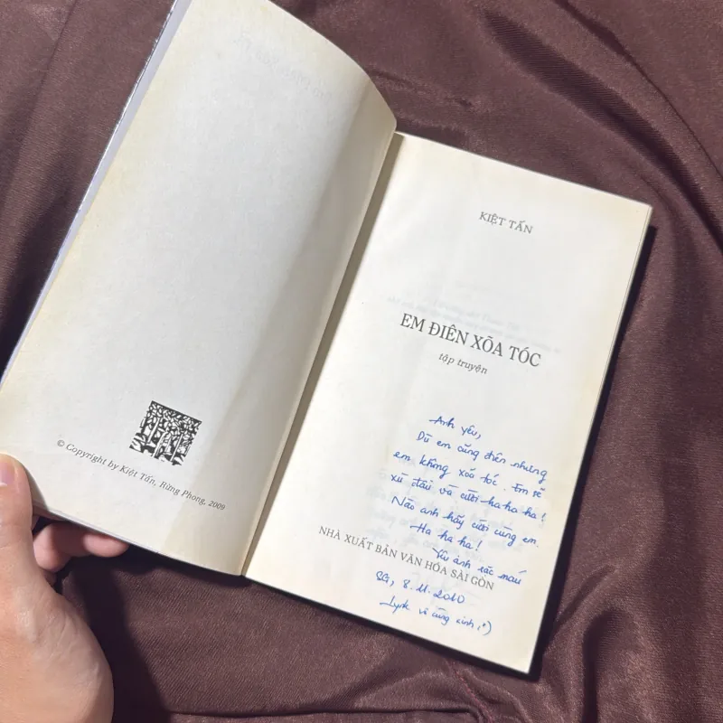 Em điên xoã tóc 788663