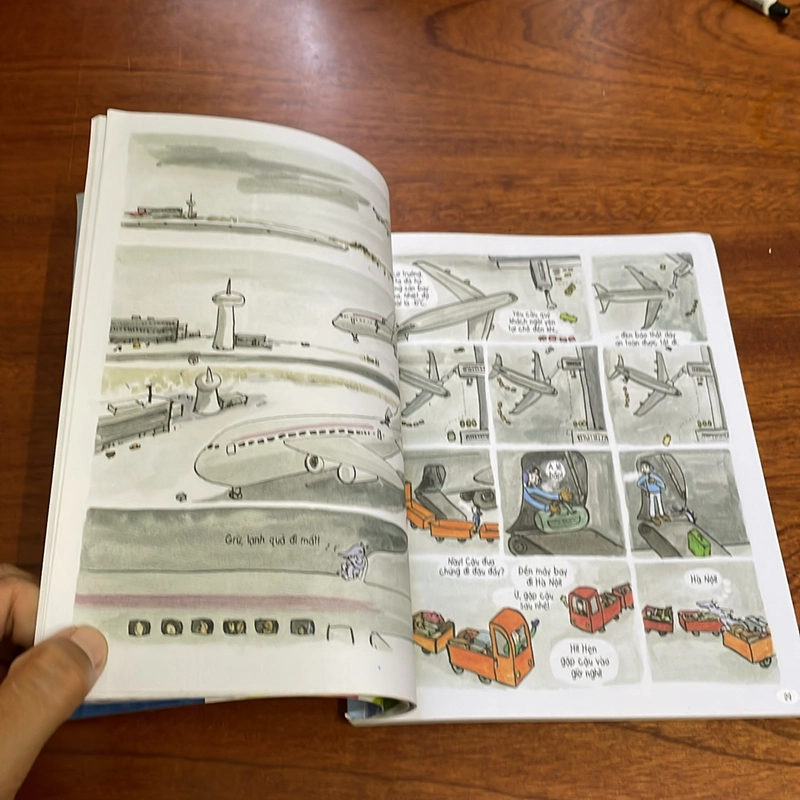 II Sách Thiếu Nhi: Rồng Lê-Tô Du Lịch Hạ Long - ANNETTE KOHN - 2015 497641