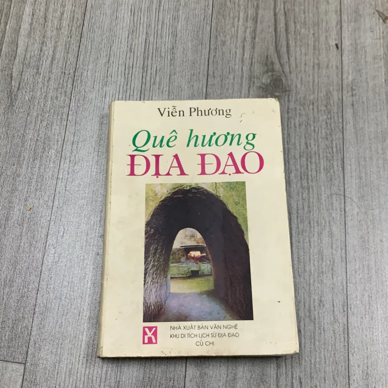 Quê hương địa đạo - viễn phương. 7b3 783511