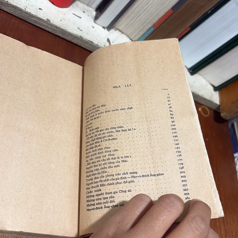 II Sách Xưa: Gienny Mác _ JENNY MARX - LUISE DORNEMANN - Trần Khuyến (Dịch) - 1976 764017