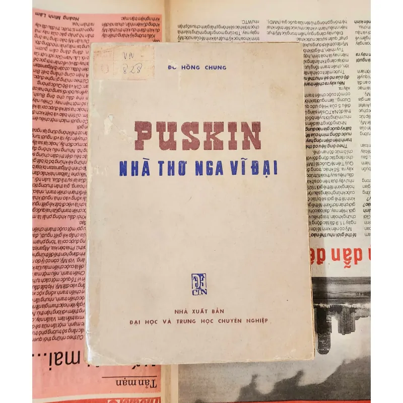 PUSKIN NHÀ THƠ NGA VĨ ĐẠI - Tuyển dịch tác phẩm, 561 trang 994067