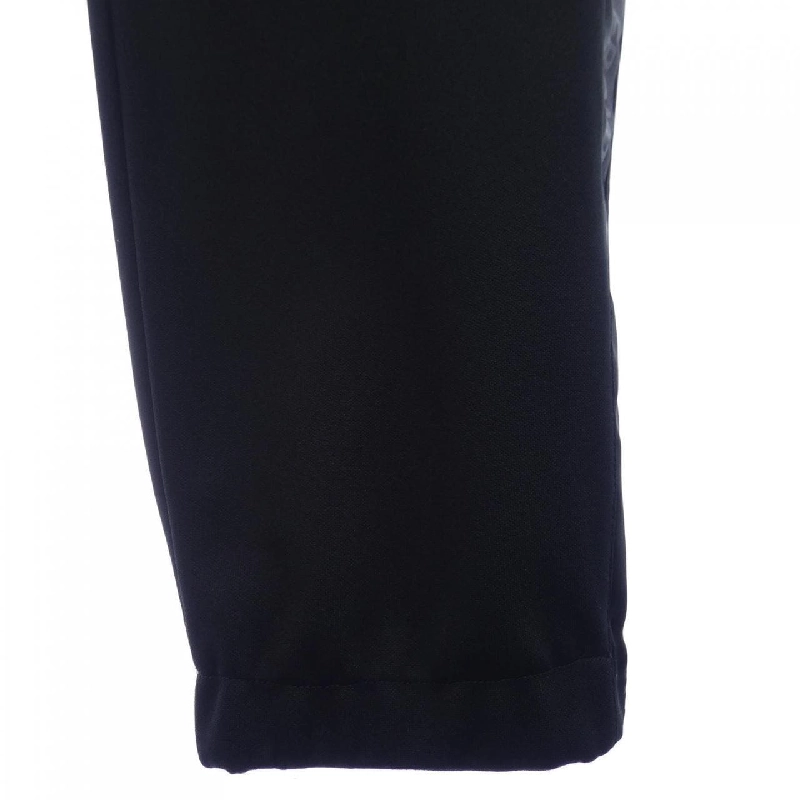 Quần MONCLER GENIUS - Hàng hiệu Authentic 899386