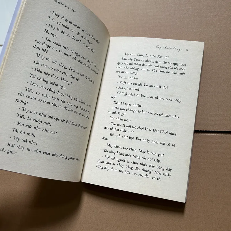 Cô gái đến từ hôm qua 734165