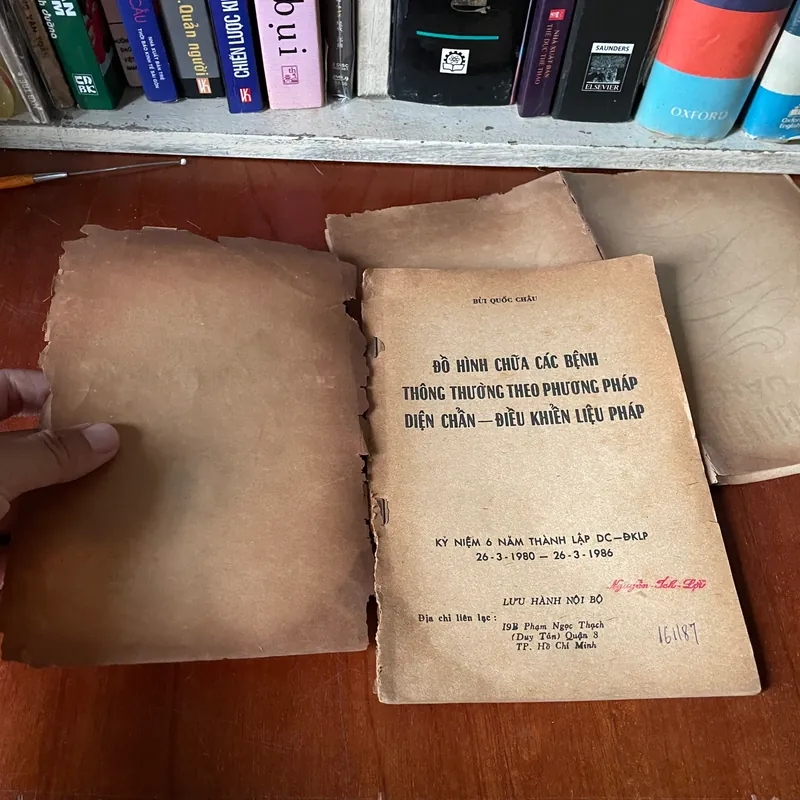 II Y Học: Đồ Hình Chữa Các Bệnh Theo Phương Pháp Diện Chẩn - Bùi Quốc Châu - 1986 561408