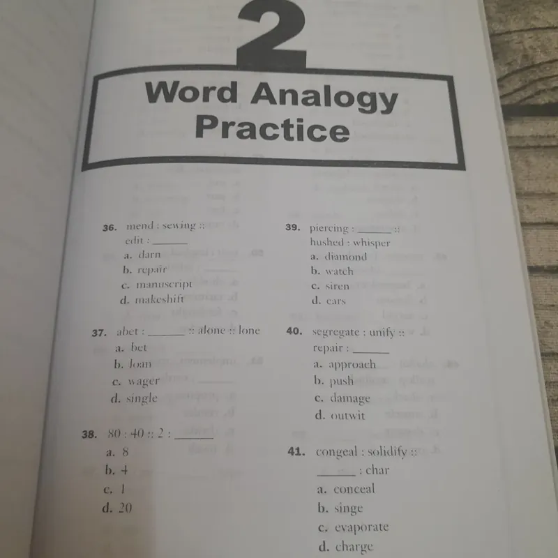 2 cuốn sách rèn luyện từ vựng tiếng Anh. Tác giả Lê Quốc Thảo BBT Infor Stream 701457